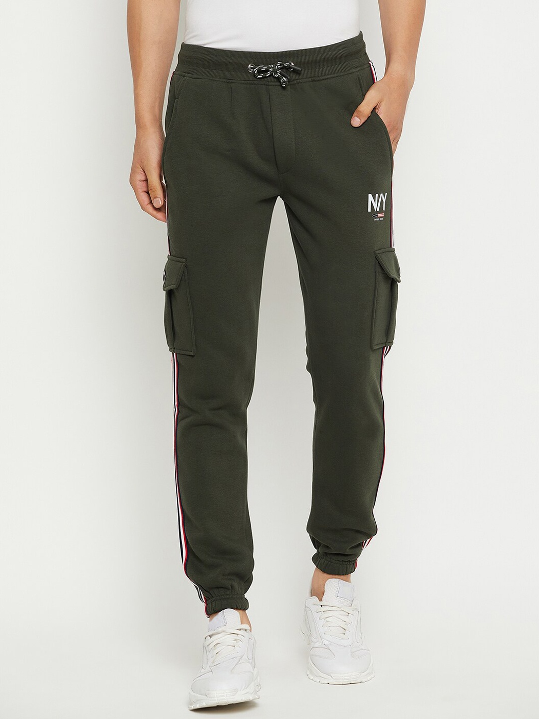 

NEVA Men Mid-Rise Joggers, Olive