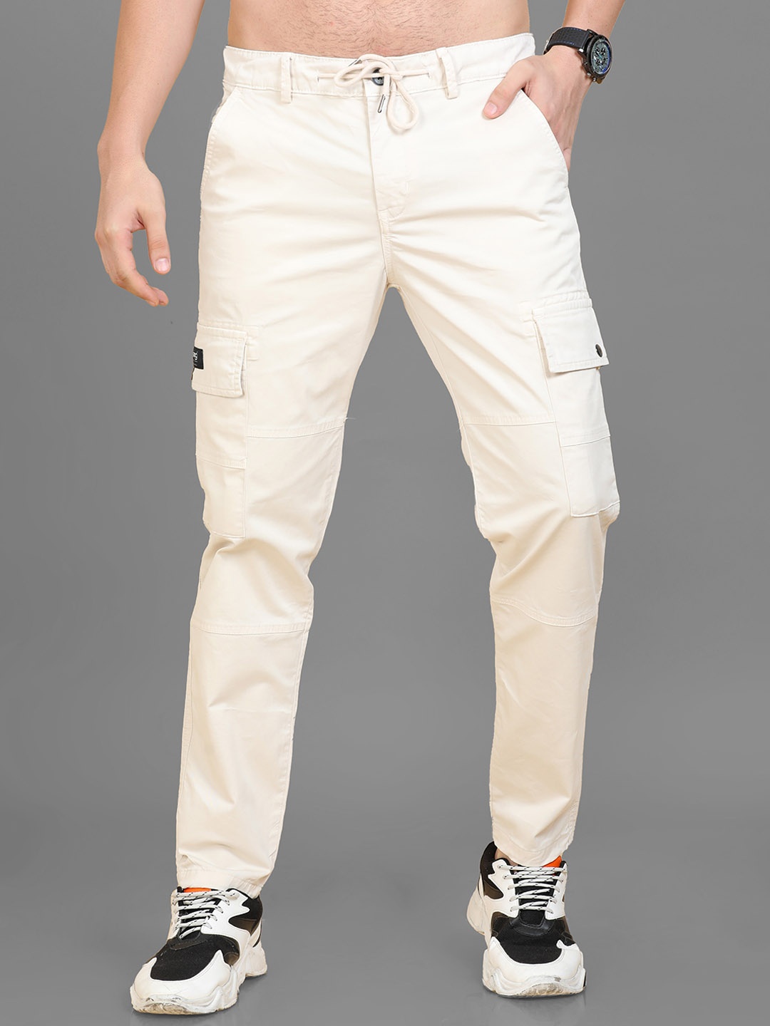 

Reslag Men Mid-Rise Cotton Cargos Trousers, White