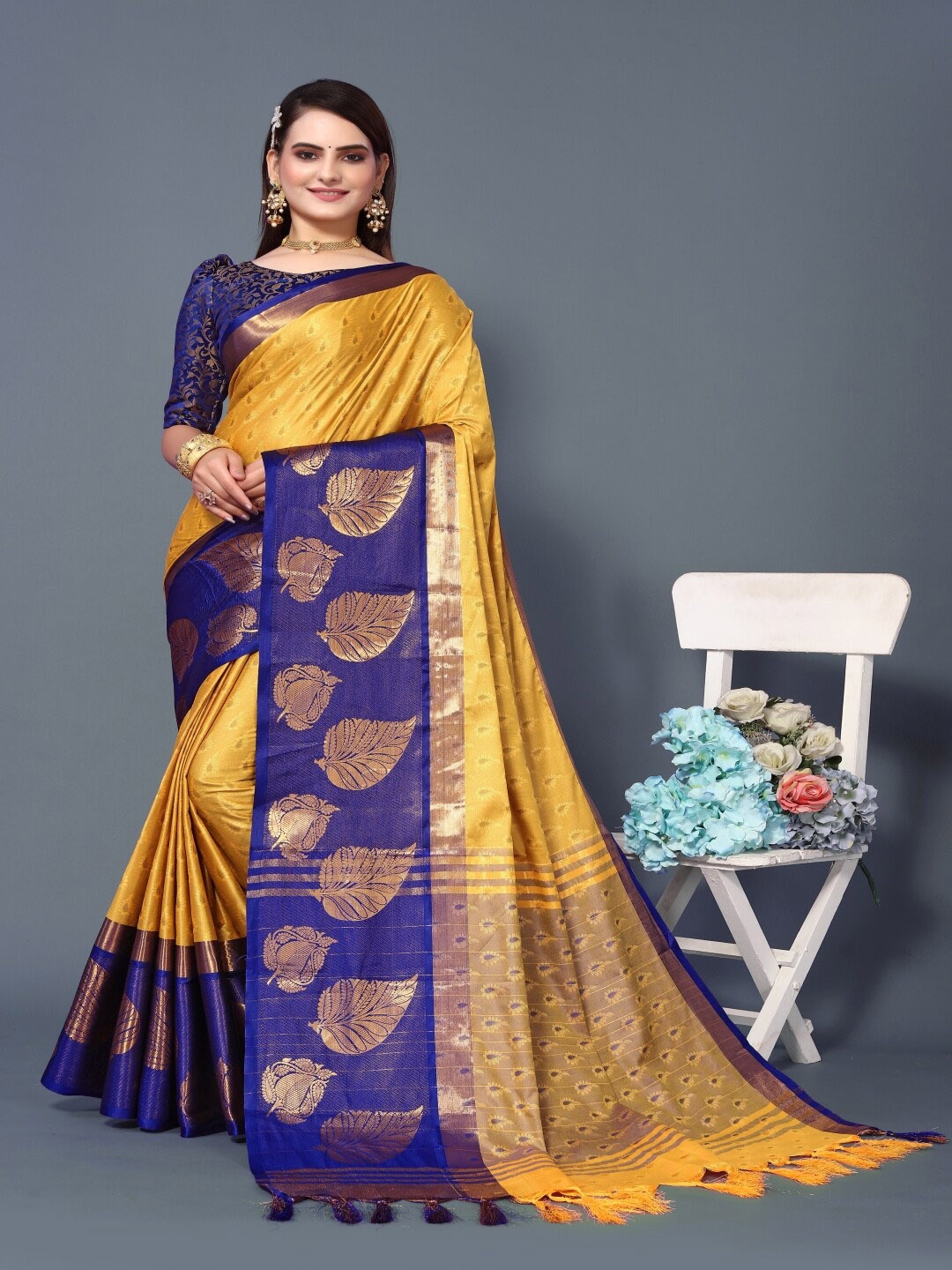 

Paramparik Textile Woven Design Zari Banarasi Saree, Yellow