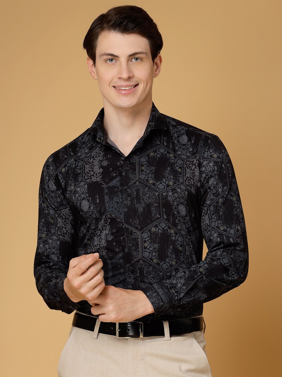 

JADEBERRY Ethnic Motifs Printed Standard Cotton Formal Shirt, Black