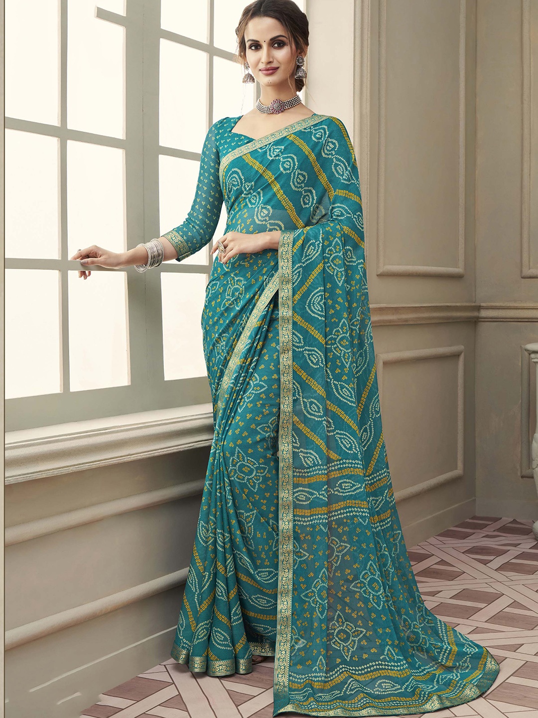 

Mitera Printed Zari Bandhani Saree, Teal