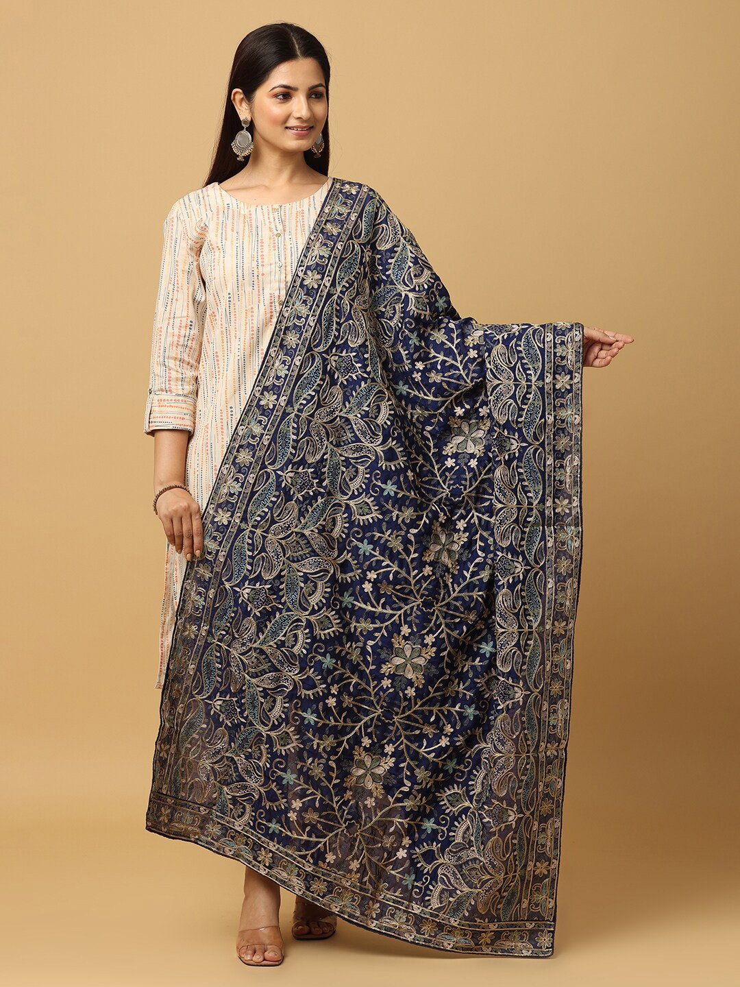 

VASTRANAND Ethnic Motifs Embroidered Dupatta With Thread Work, Navy blue