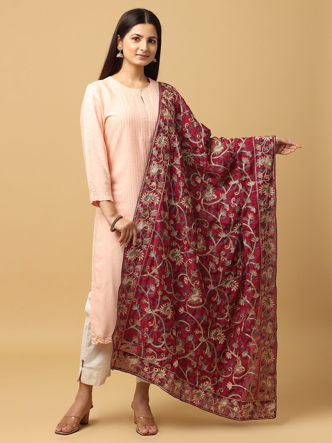 

VASTRANAND Ethnic Motifs Embroidered Dupatta With Thread Work, Burgundy