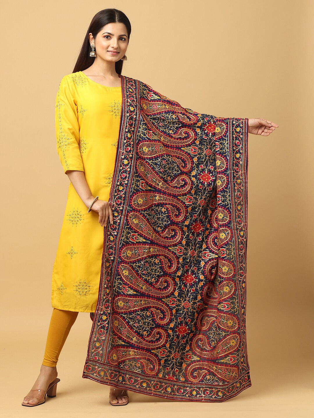 

VASTRANAND Ethnic Motifs Embroidered Thread Work Dupatta, Navy blue