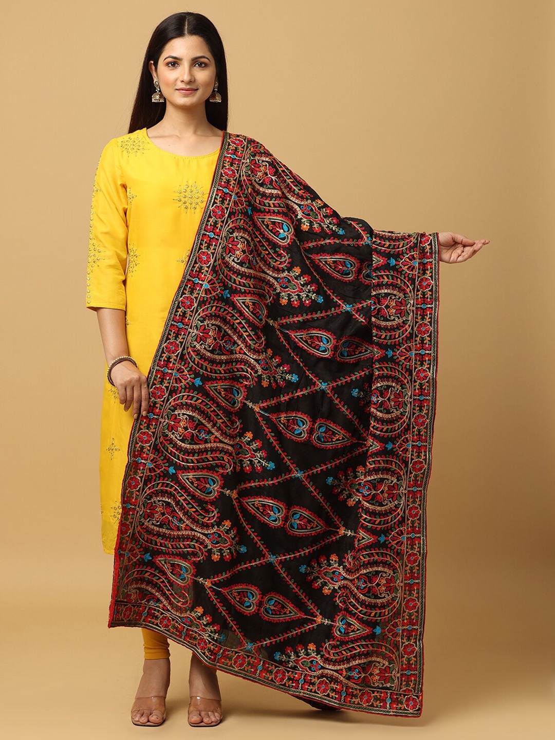 

VASTRANAND Ethnic Motifs Embroidered Dupatta With Thread Work, Black