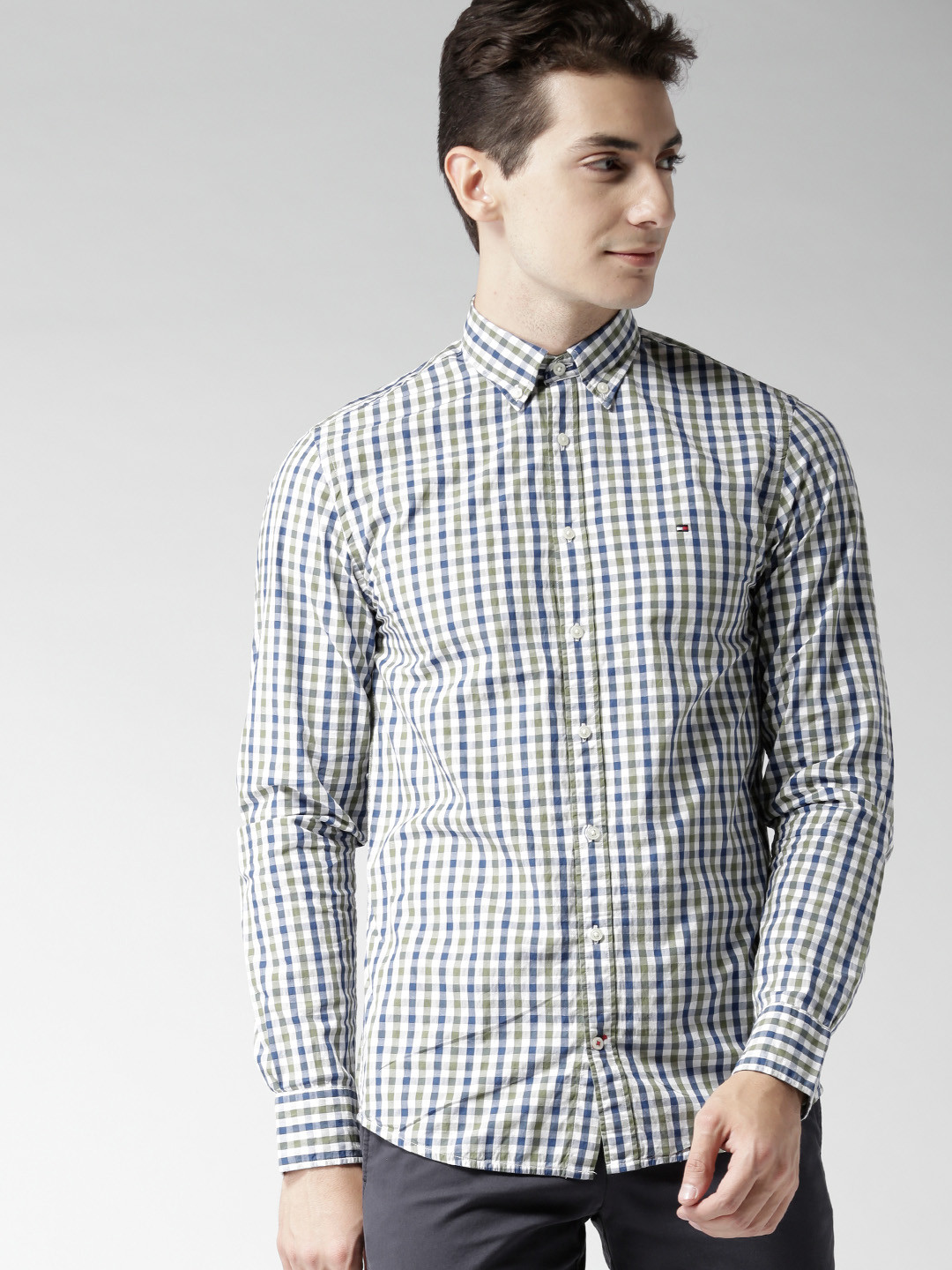 

Tommy Hilfiger Men Blue & Olive Green Regular Fit Checked Casual Shirt