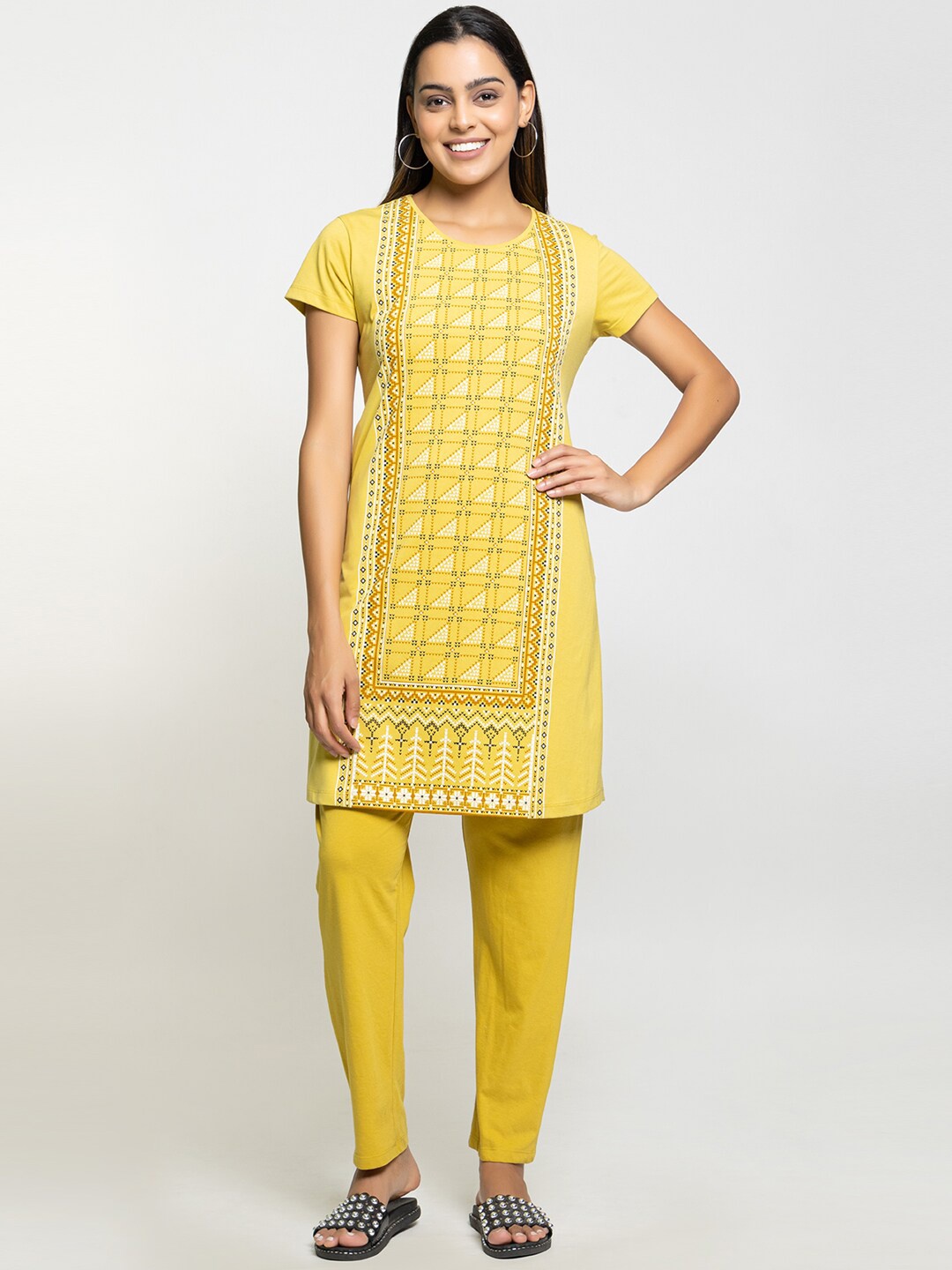 

Night Platter Ethnic Motifs Printed Pure Cotton Night Suit, Yellow