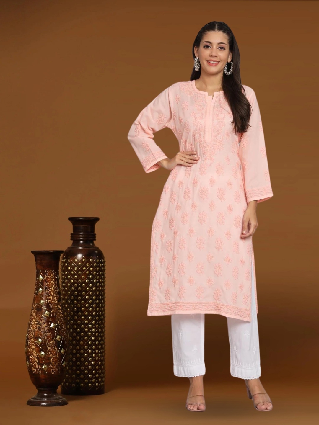 

PARAMOUNT CHIKAN Women Embroidered Chikankari Cotton Straight Kurta, Peach