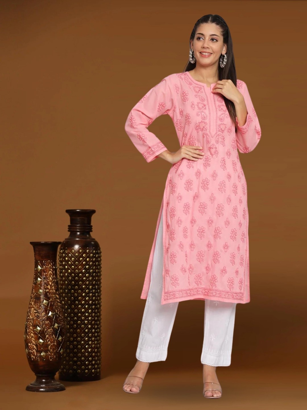 

PARAMOUNT CHIKAN Floral Embroidered Cotton Chikankari Kurta, Coral
