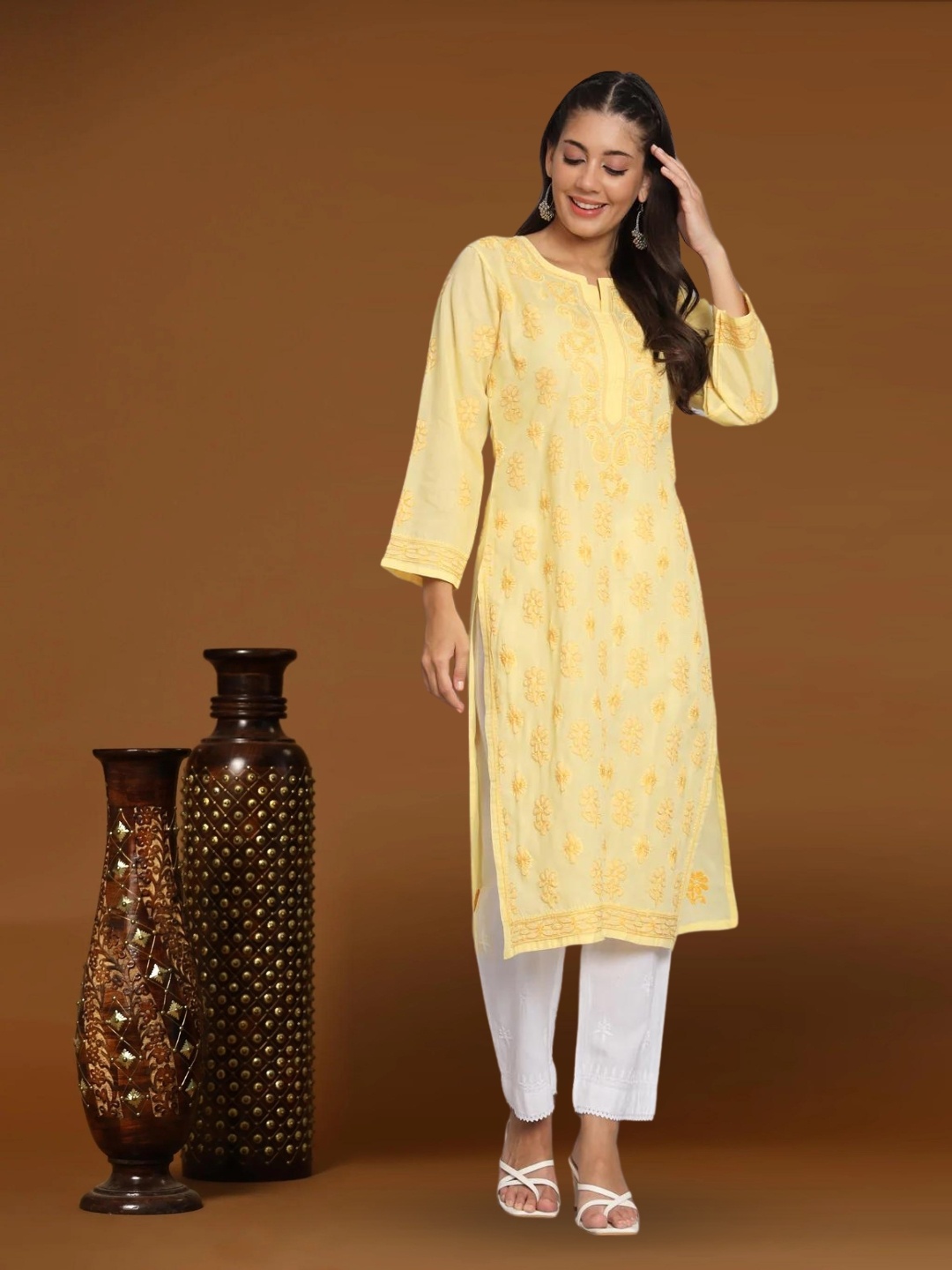 

PARAMOUNT CHIKAN Women Embroidered Chikankari Cotton Straight Kurta, Yellow