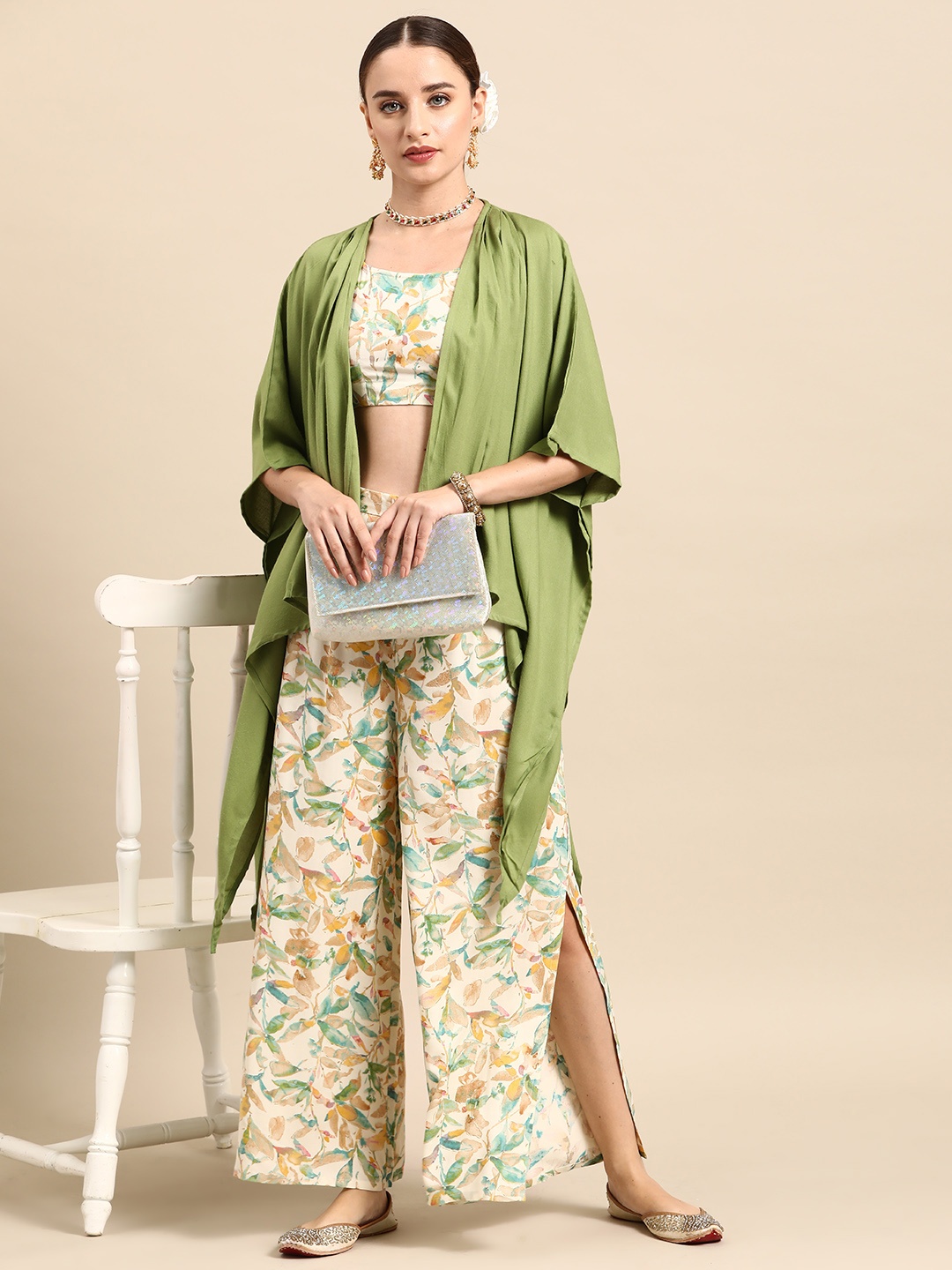 

Anouk Ethnic Printed Co-Ords with Shrug, Lime green