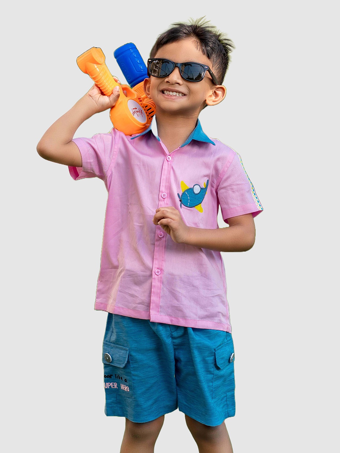 

Little Llama Boys Shirt with Shorts, Pink