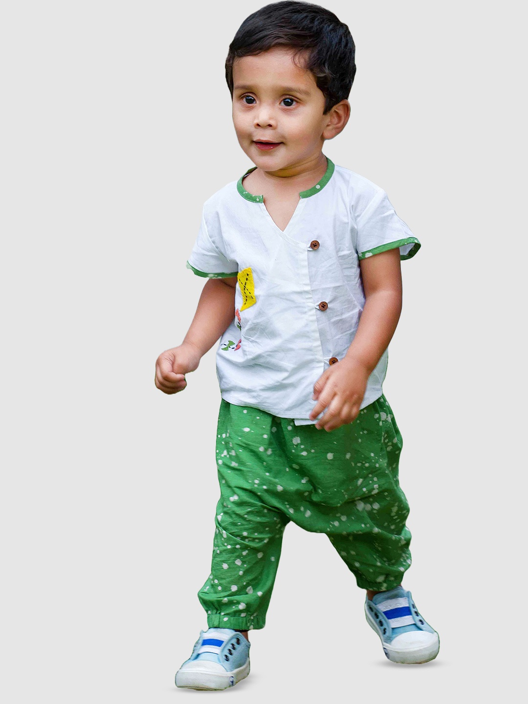 

Little Llama Boys Printed Shirt with Dhoti Pants, White
