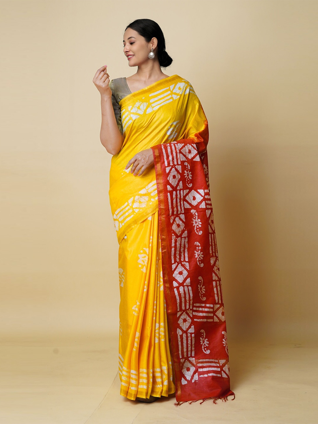 

Unnati Silks Ethnic Motifs Zari Detailed Silk Cotton Chanderi Saree, Yellow