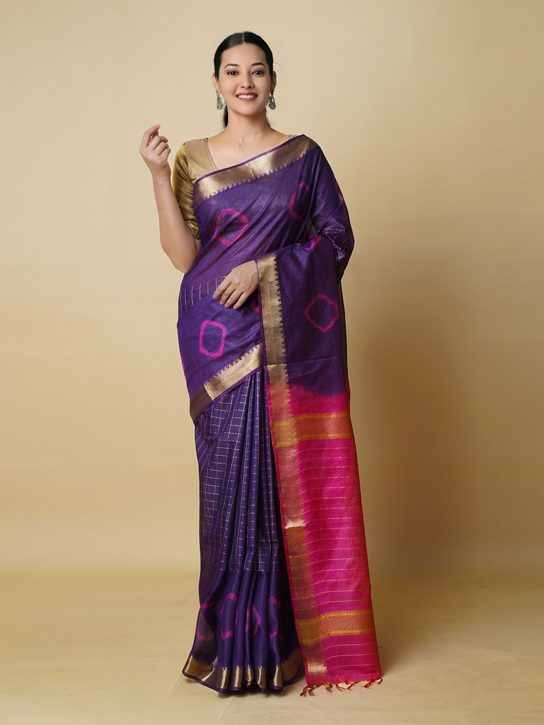 

Unnati Silks Purple & Pink Woven Design Zari Silk Cotton Mangalagiri Saree