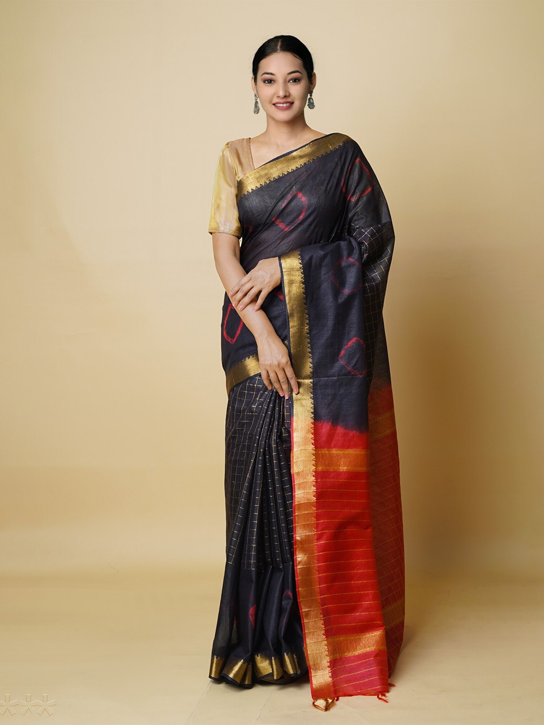 

Unnati Silks Tie-Dye Printed Zari Silk Cotton Mangalagiri Saree, Black