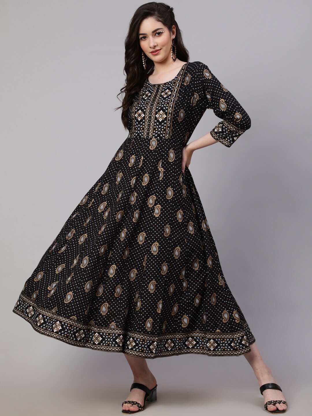 

SAABHI Ethnic Motifs Printed Fit & Flare Midi Dress, Black