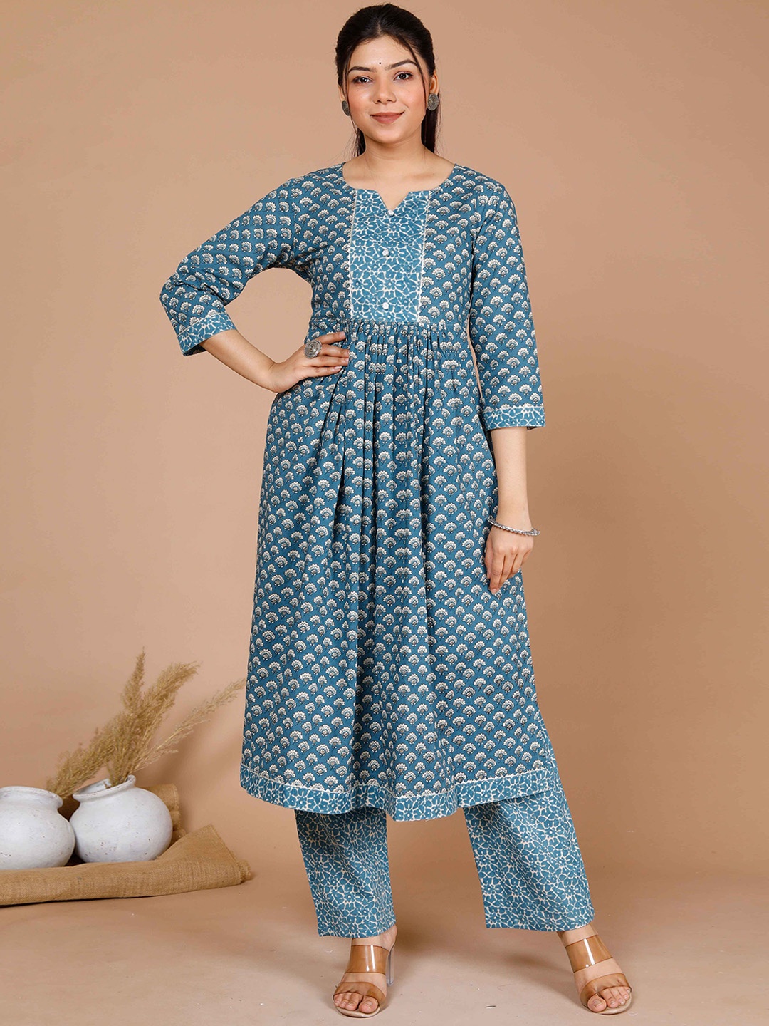 

MIRAVAN Floral Printed High Slit Gotta Patti Pure Cotton Kurta With Palazzos, Blue