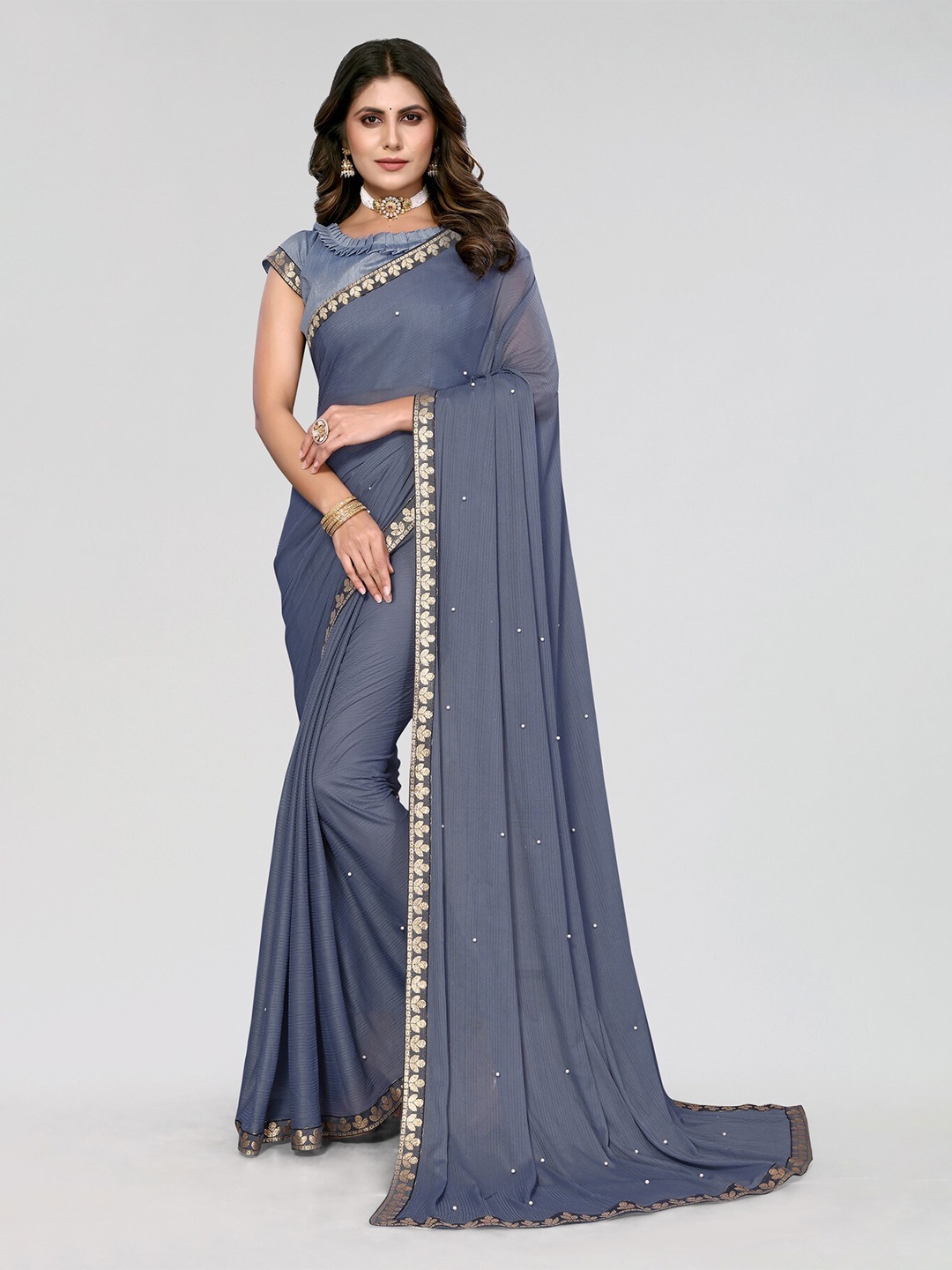 

Yashika Zari Embellished Saree, Grey