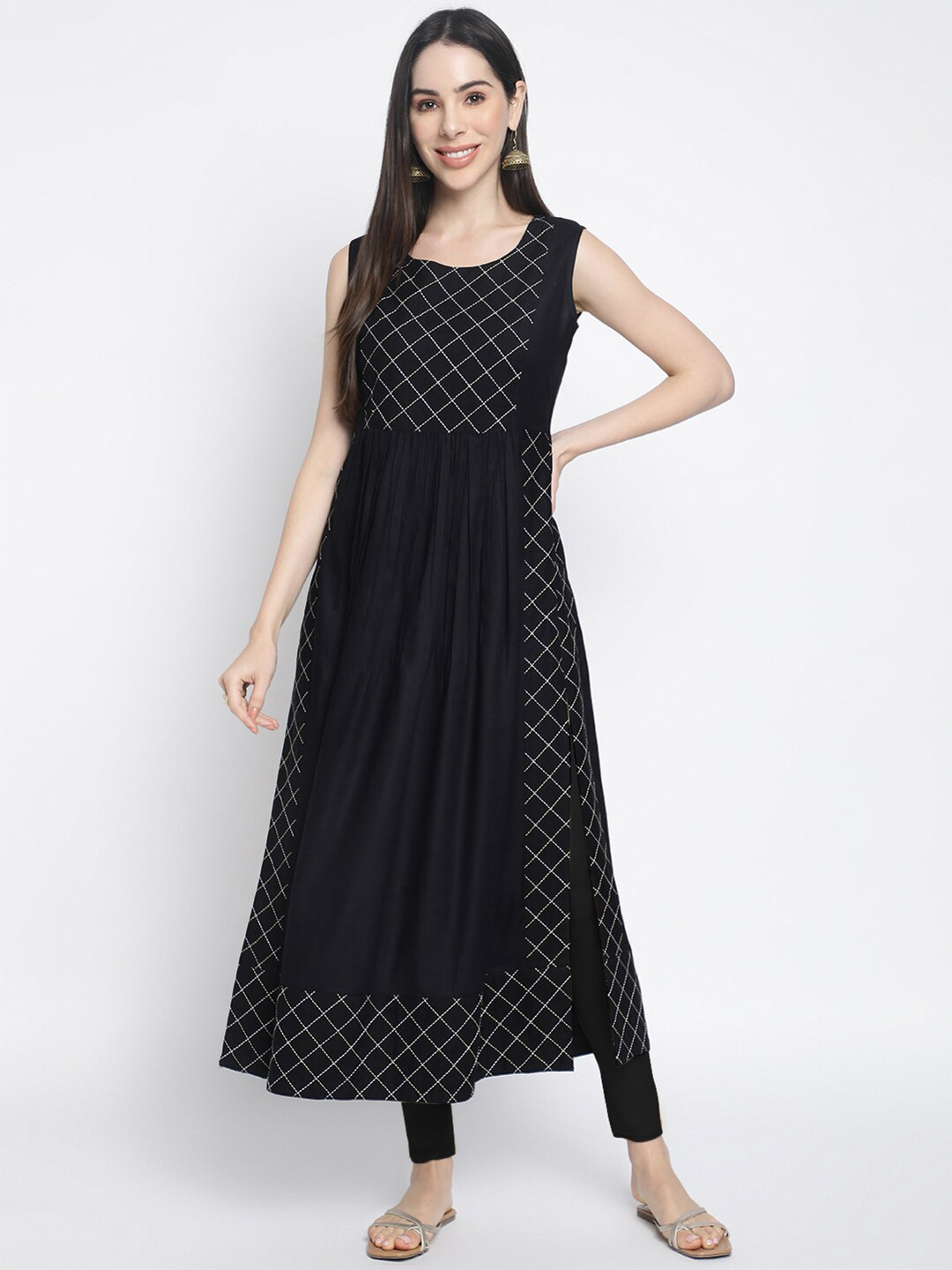 

Rimeline Kantha Work Yoke & Border Kurta, Black