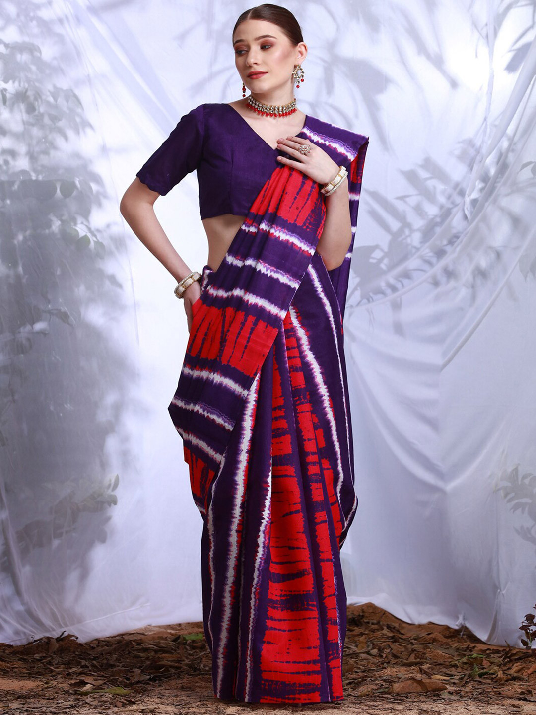 

KALINI Tie And Dye Printed Bhagalpuri Saree, Purple