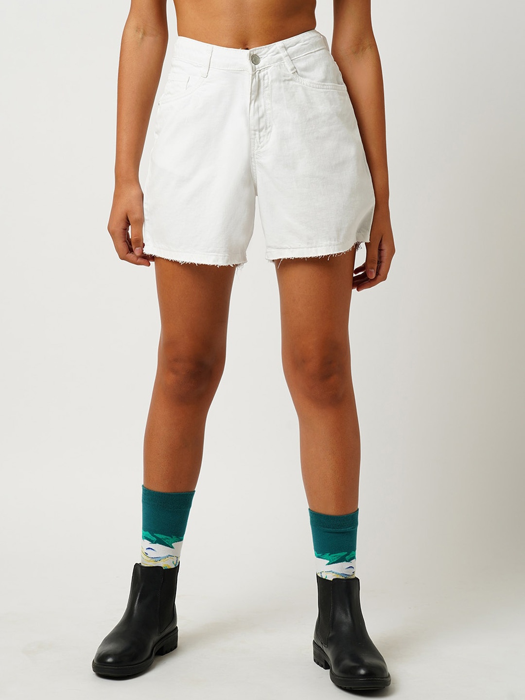 

Kraus Jeans Women Slim Fit High-Rise Cotton Shorts, White