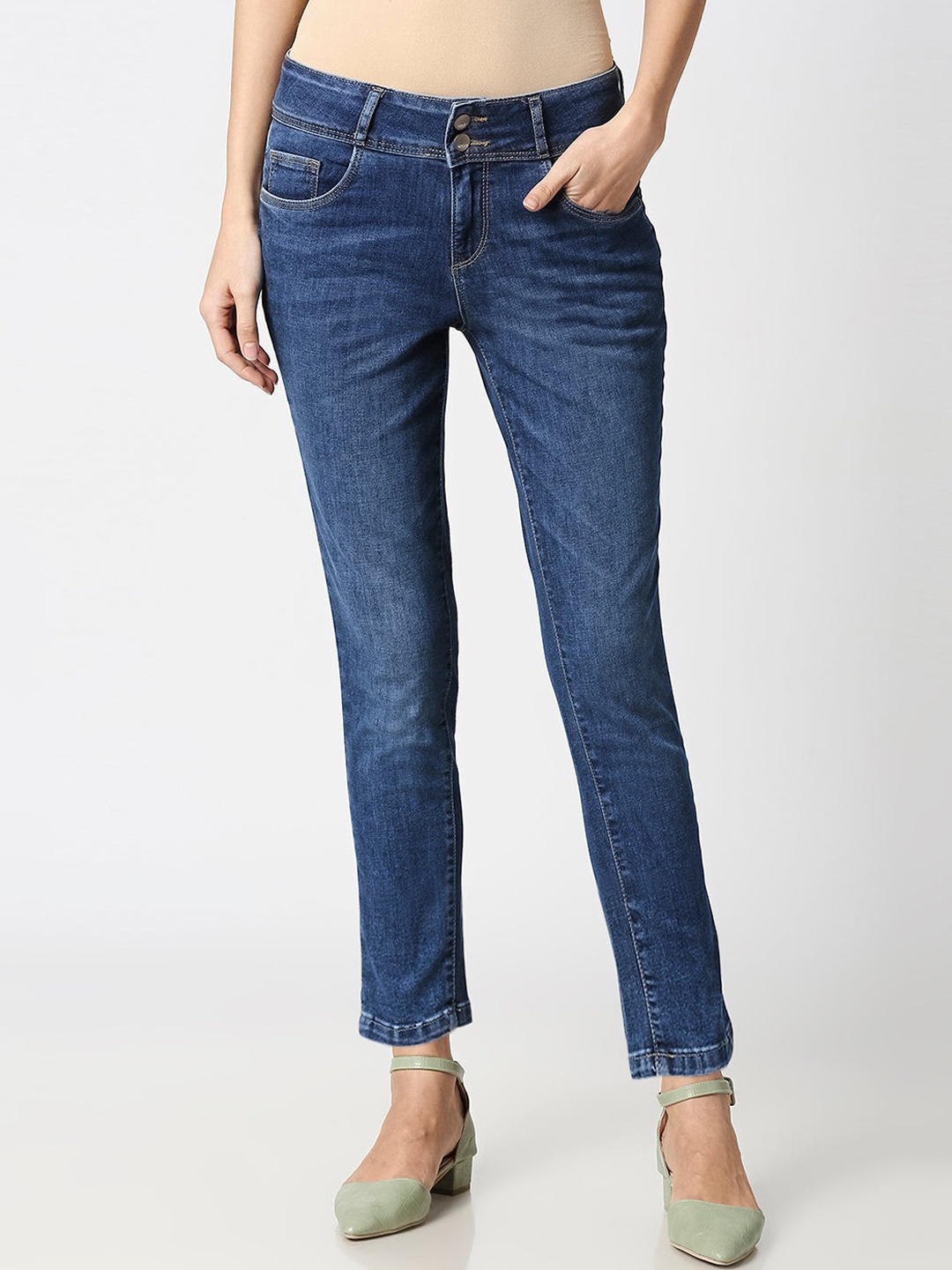 

Kraus Jeans Women Skinny Fit Light Fade Stretchable Jeans, Blue
