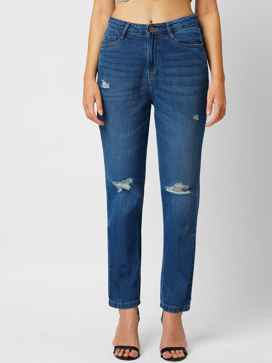 

Kraus Jeans Women Straight Fit High-Rise Mildly Distressed Light Fade Jeans, Blue