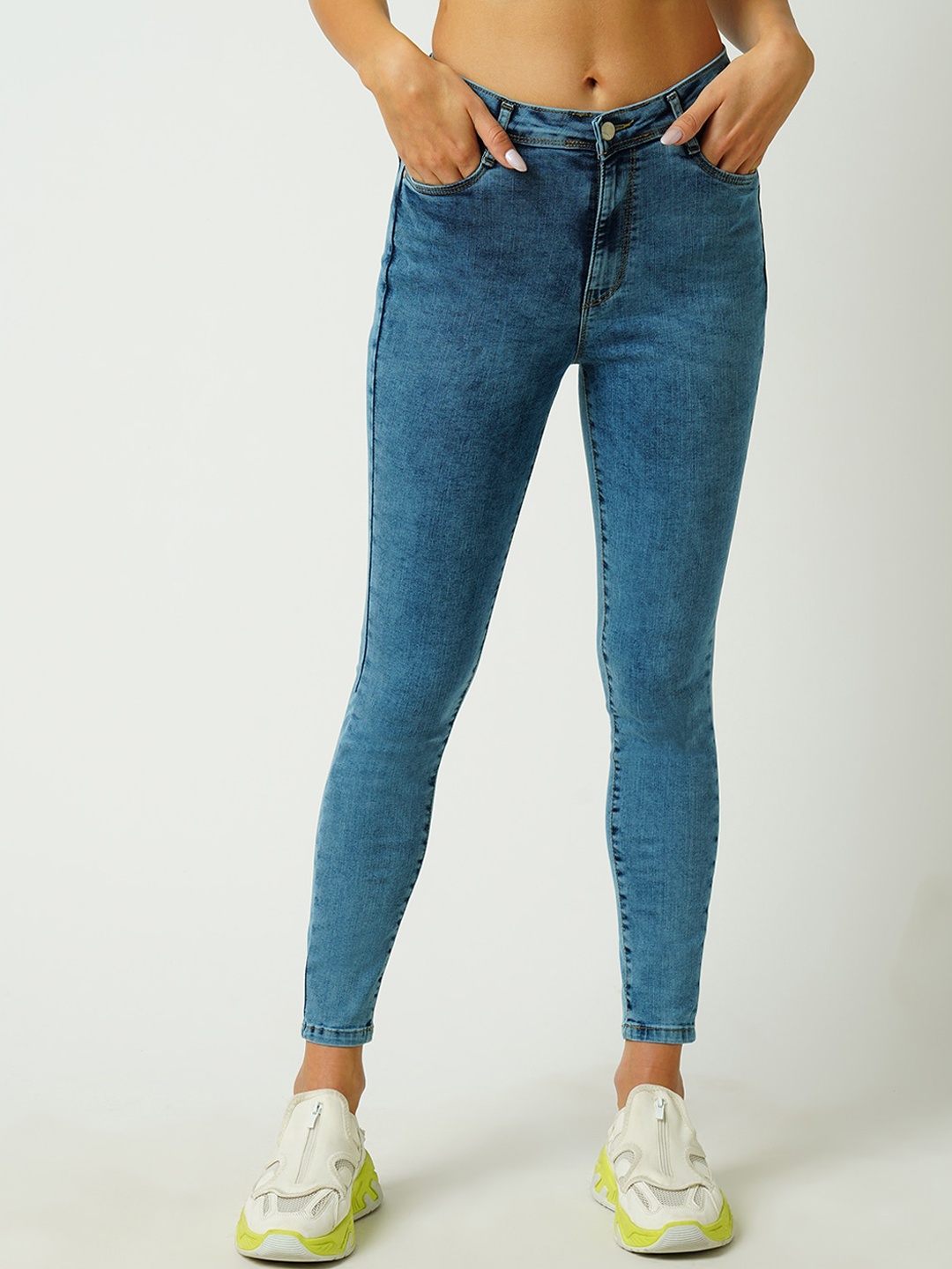 

Kraus Jeans Women Blue Skinny Fit Light Fade Stretchable Whiskers Jeans