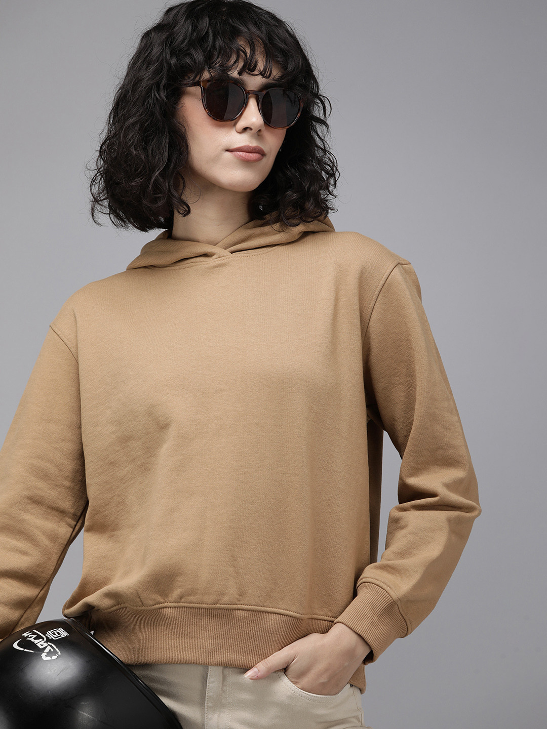 

Roadster Hooded Sweatshirt, Beige