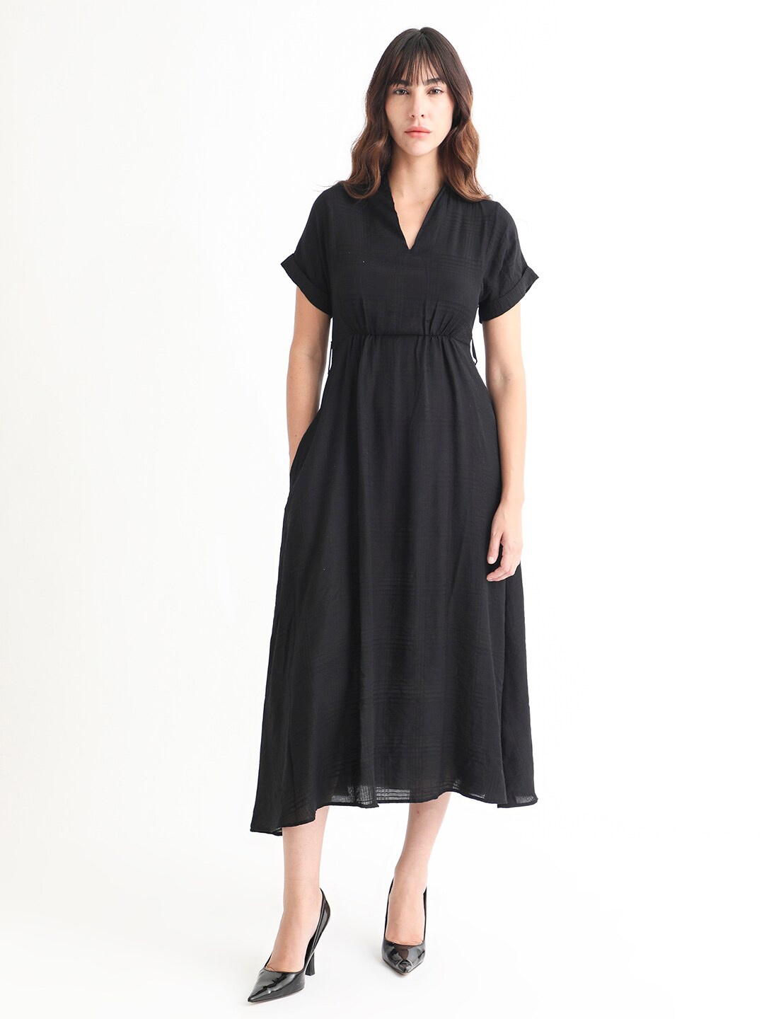 

RAREISM Checked V-Neck Extended Sleeves Fit & Flare Midi Dress, Black