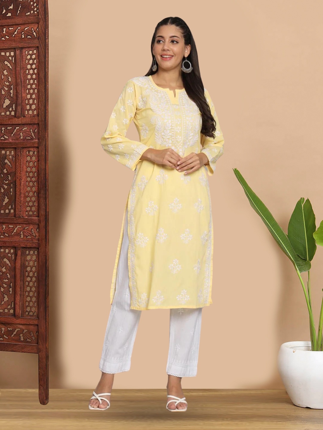 

PARAMOUNT CHIKAN Women Embroidered Chikankari Cotton Straight Kurta, Yellow