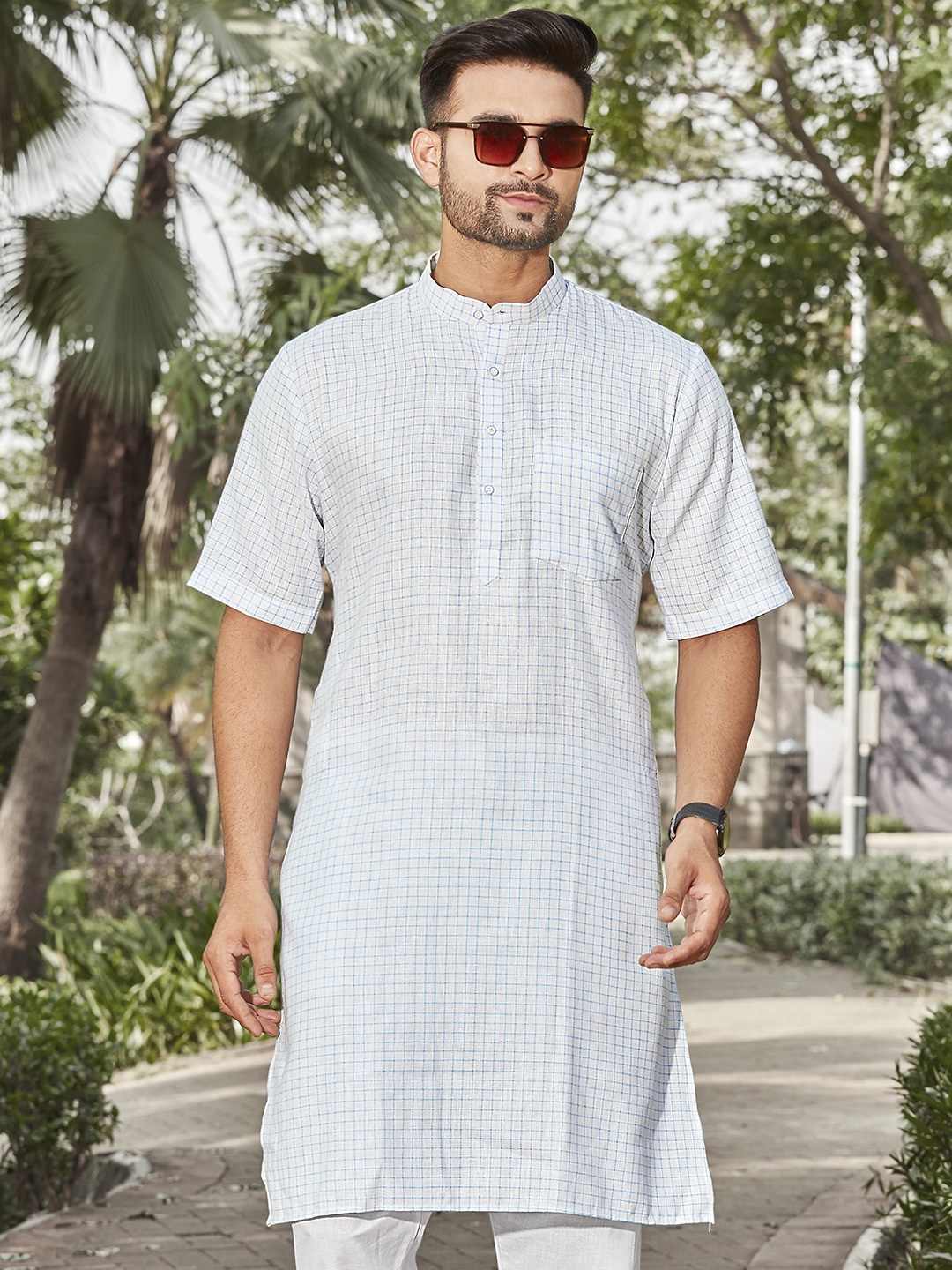 

Authentics Men White Striped Extended Sleeves Thread Work Kurta