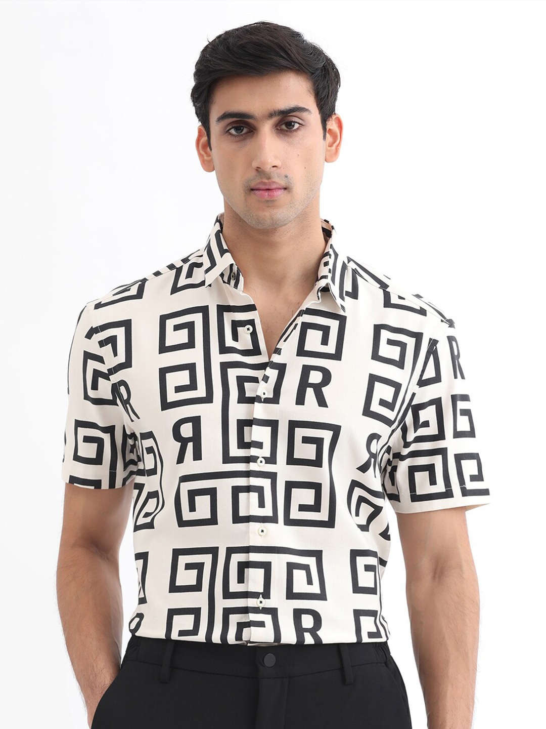 

RARE RABBIT Men Cruz Slim Fit Geometric Printed Cotton Shirt, Off white