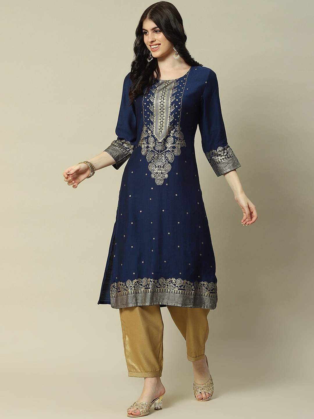 

Rangriti Ethnic Motifs Printed Round Neck Kurta, Navy blue