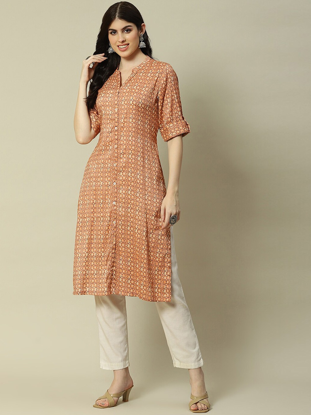 

Rangriti Geometric Printed Band Collar Kurta, Rust