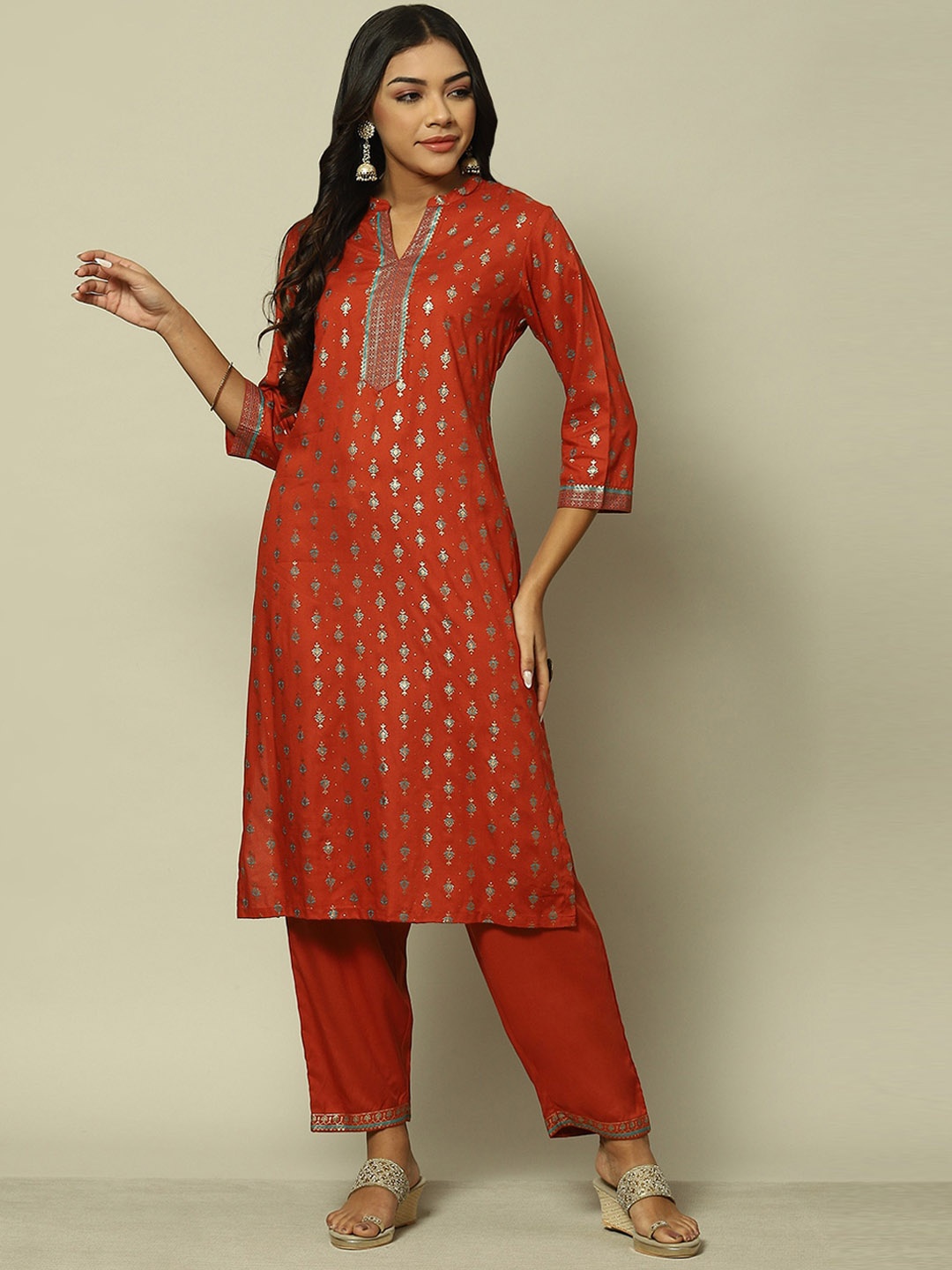 

Rangriti Ethnic Motifs Printed Kurta With Trousers, Rust