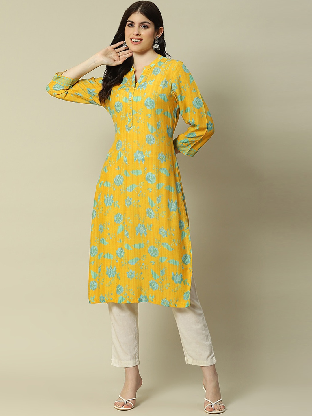 

Rangriti Floral Printed Mandarin Collar Straight Kurta, Mustard