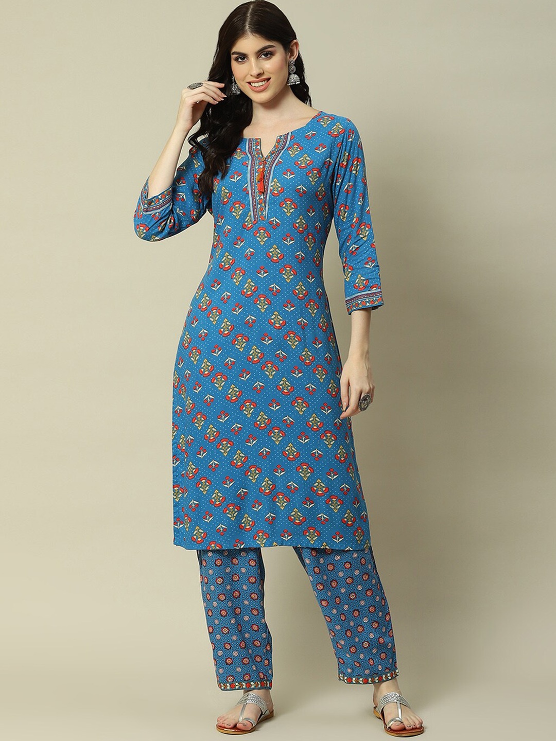 

Rangriti Ethnic Motifs Printed Regular Kurta With Trousers, Blue