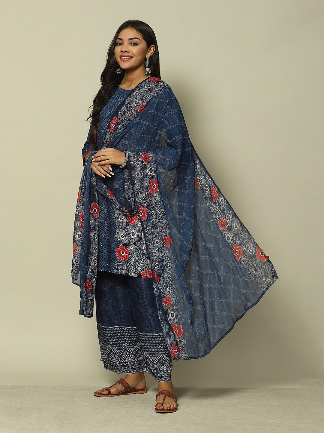 

Rangriti Floral Printed Dupatta, Blue