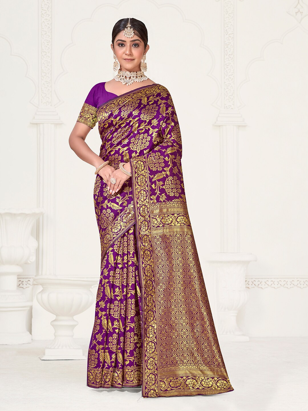 

Anouk Floral Woven Design Zari Kanjeevaram Saree, Purple