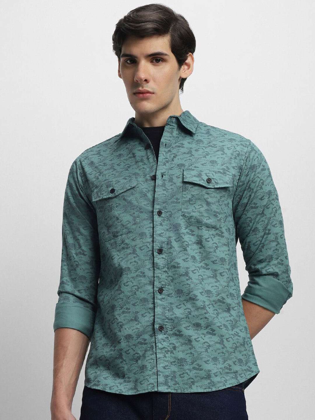 

Dennis Lingo Slim Fit Abstract Printed Printed Pure Cotton Casual Shirt, Green