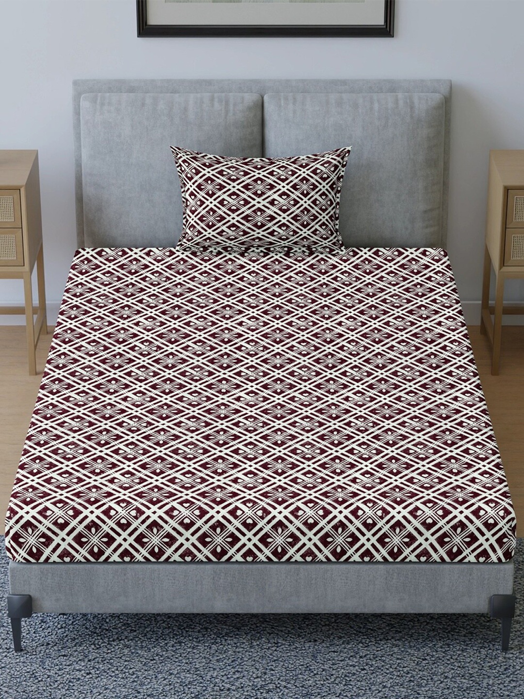 

Sangria Maroon & White Geometric-Printed 200TC Pure-Cotton Single Bedsheet & Pillow Cover