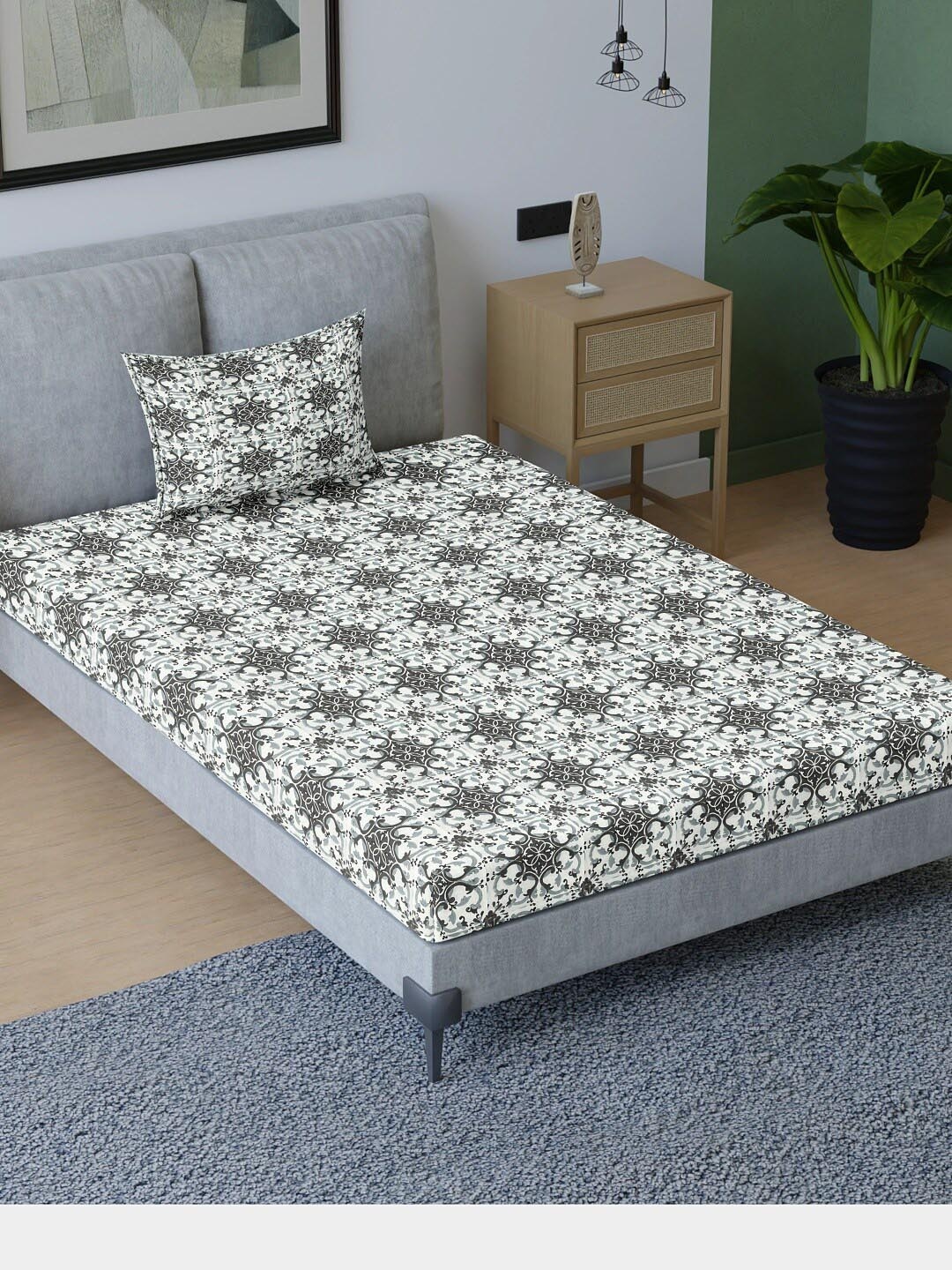 

Sangria White & Grey Geometric Printed 200 TC Pure Cotton Single Bedsheet Set