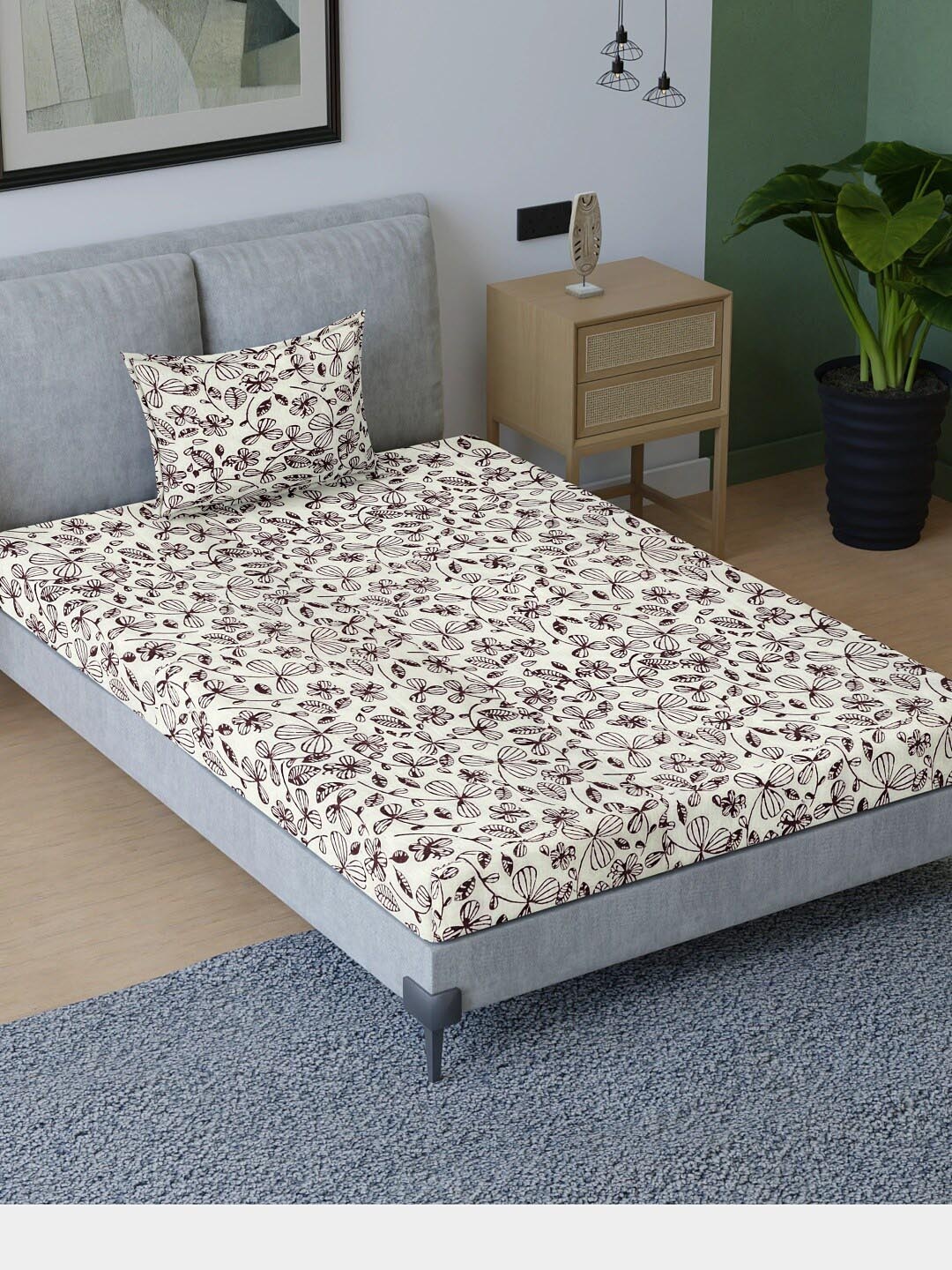 

Sangria White & Maroon Floral Printed 200TC Pure Cotton Single Bedsheet Set