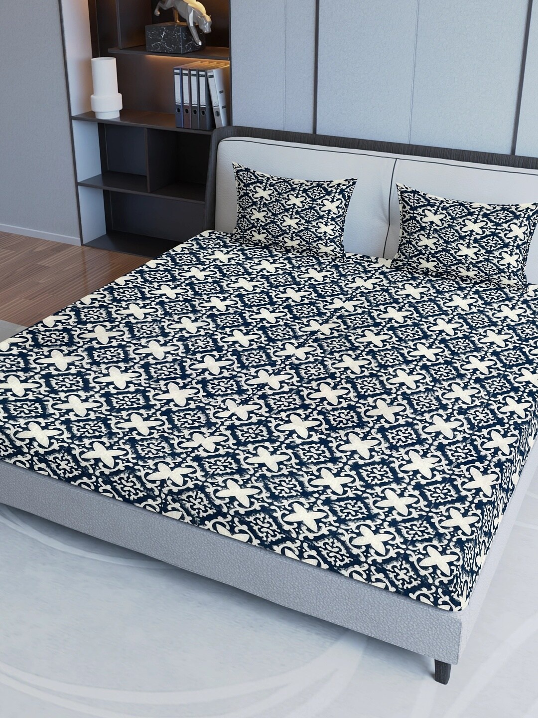 

Sangria White & Blue Printed 200 TC Cotton Double Queen Bedsheet With 2 Pillow Covers