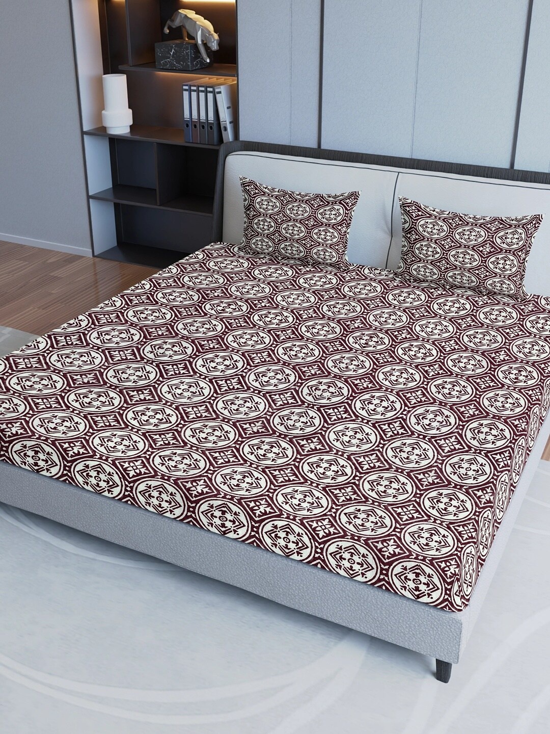 

Sangria Maroon Printed 200 GSM Pure Cotton King Bedsheet & 2 Pillow Covers