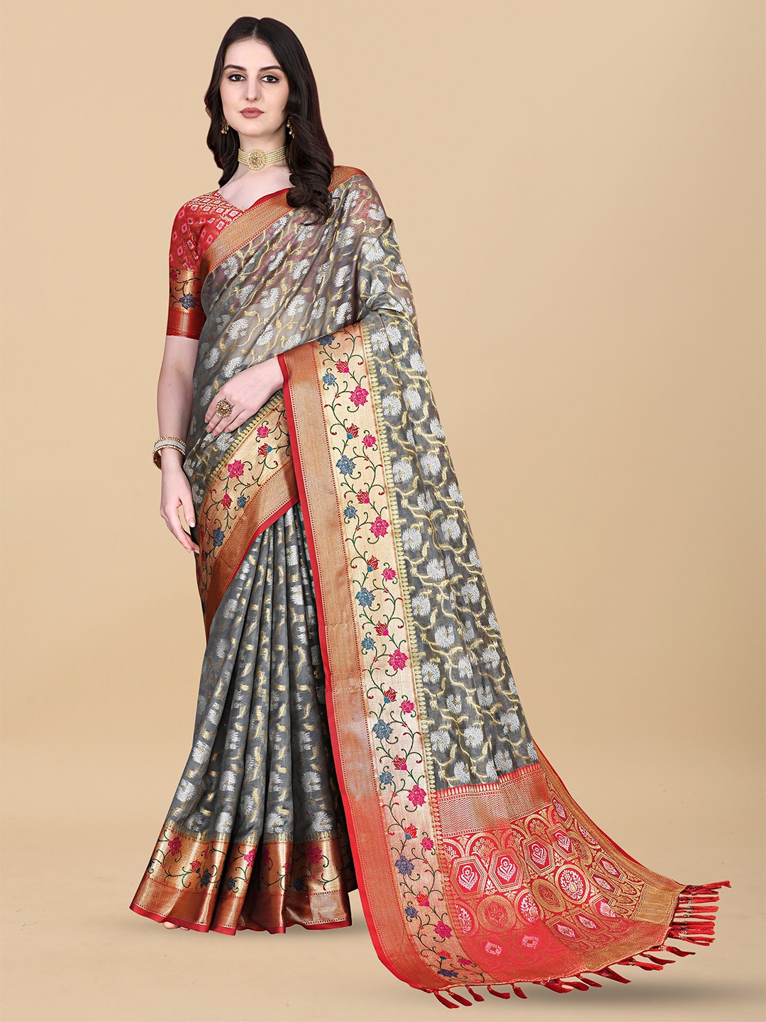 

Ekta Textiles Floral Printed Zari Pure Silk Banarasi Saree, Grey