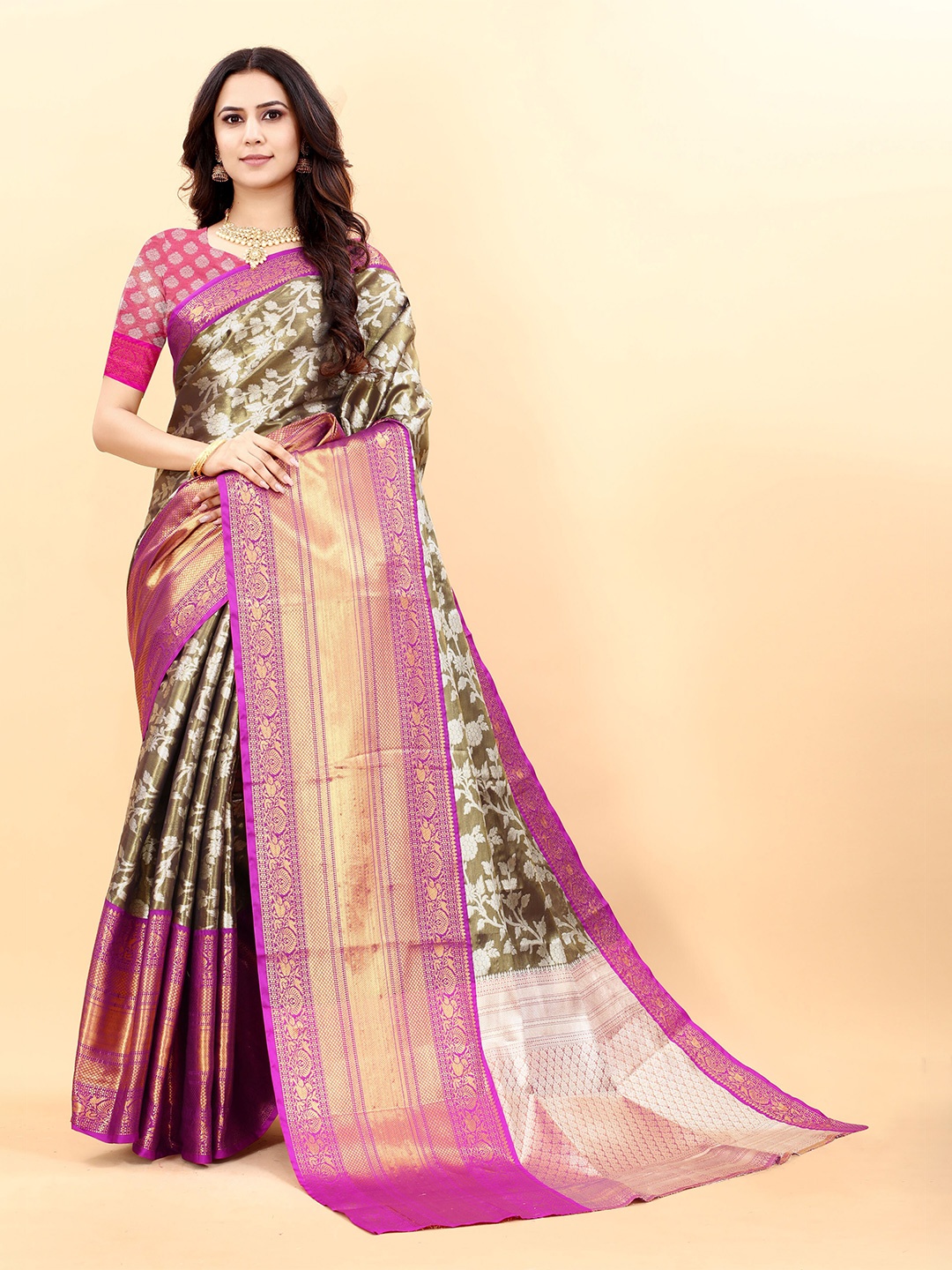 

Ekta Textiles Ethnic Motifs Woven Design Zari Pure Silk Kanjeevaram Saree, Grey