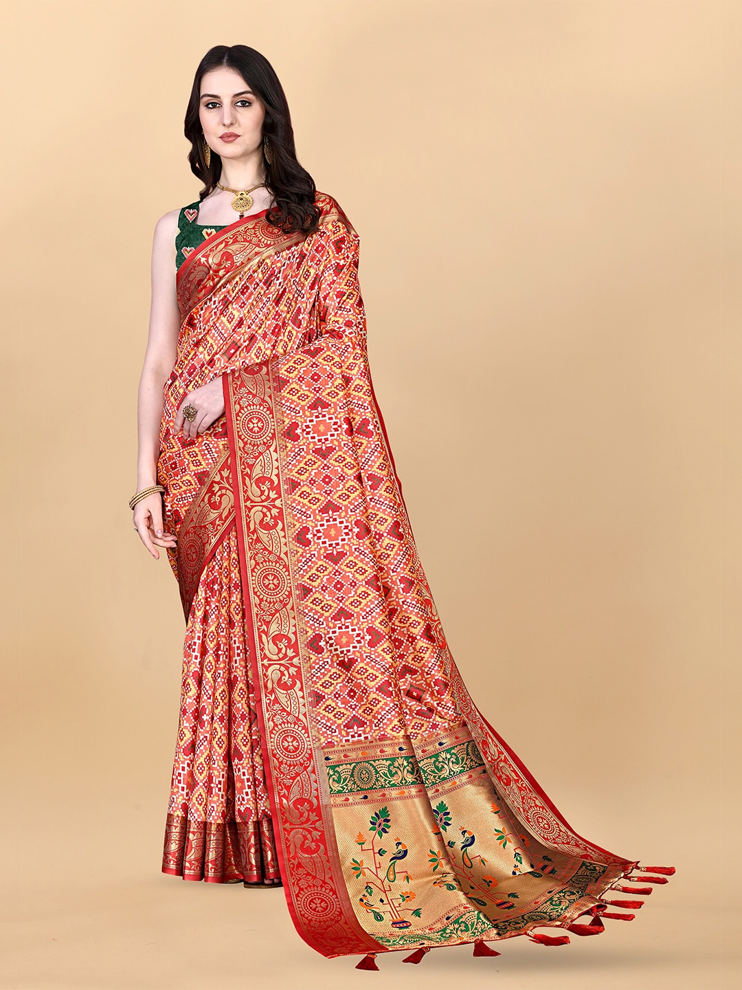 

Ekta Textiles Ethnic Motifs Printed Zari Pure Silk Banarasi Saree, Red